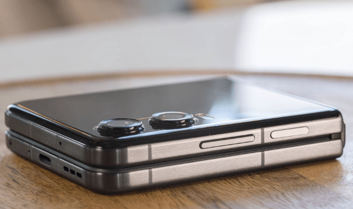 Infinix Zero Flip 5G 12GB/512GB | 50MP Triple Camera - Image 12